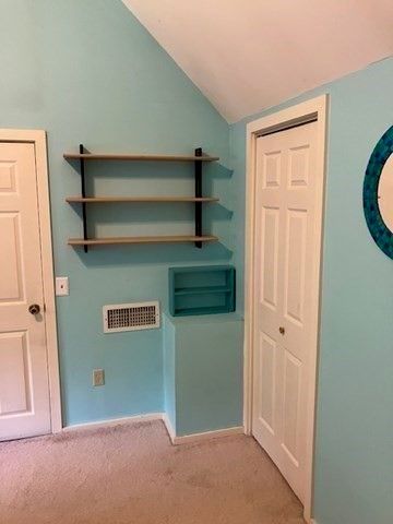 14 Gleason St B, Westborough, MA 01581
