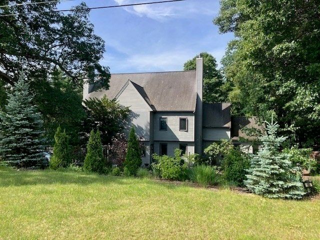 14 Gleason St B, Westborough, MA 01581