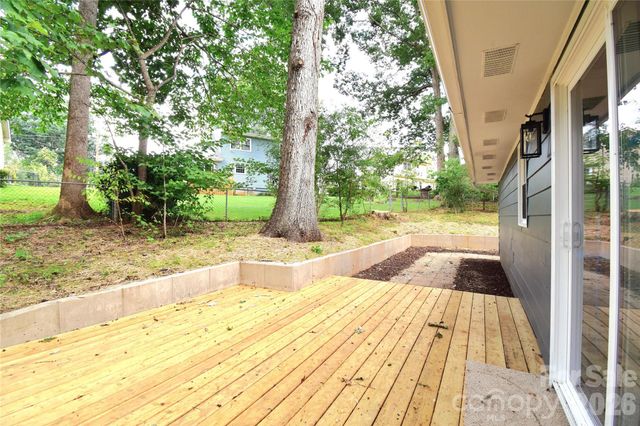 19 S Ridge Place, Arden, NC 28704
