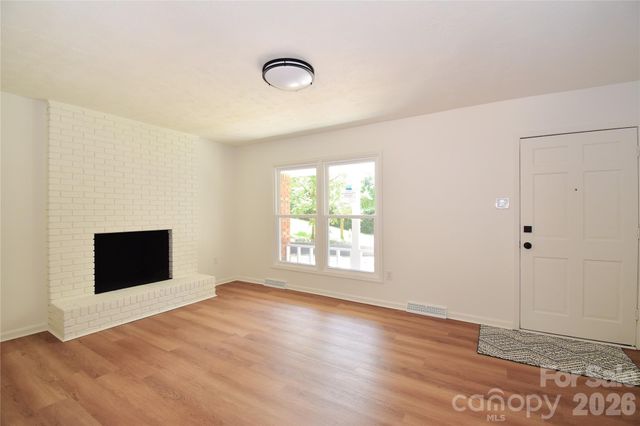 19 S Ridge Place, Arden, NC 28704