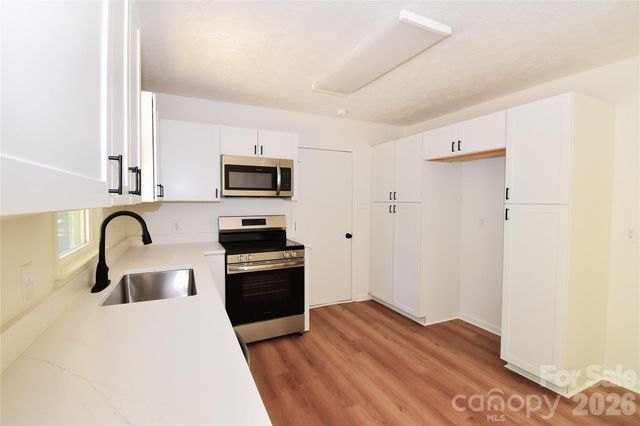 19 S Ridge Place, Arden, NC 28704