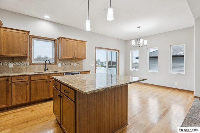 7020 N 13TH Street, Lincoln, NE 68521