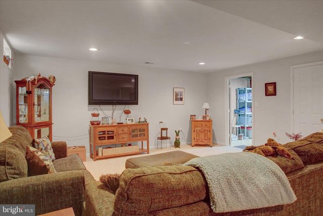 3293 PORTRAIT WAY, Chambersburg, PA 17202