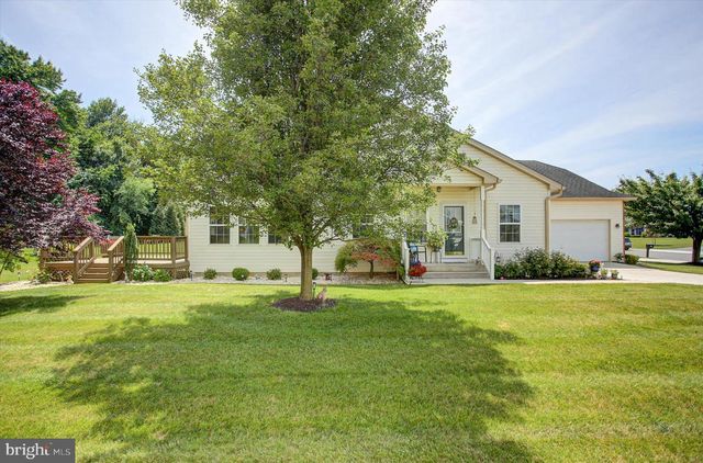 3293 PORTRAIT WAY, Chambersburg, PA 17202