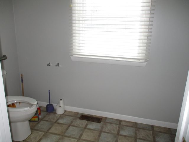 4890 Airport Road, Lewiston, MI 49756