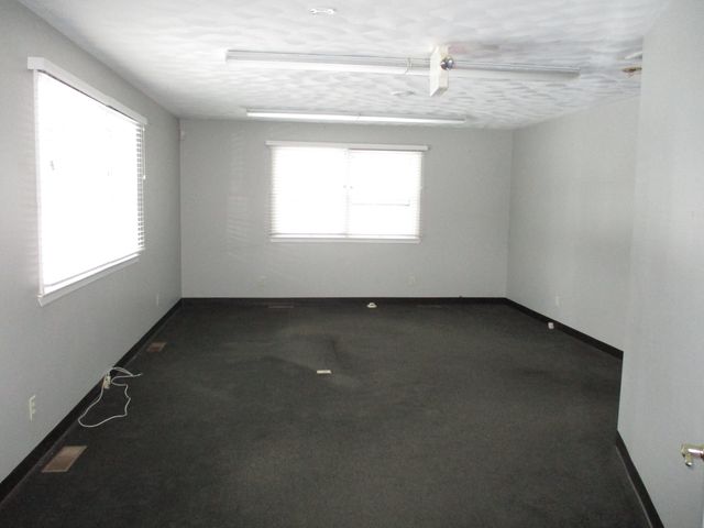 4890 Airport Road, Lewiston, MI 49756