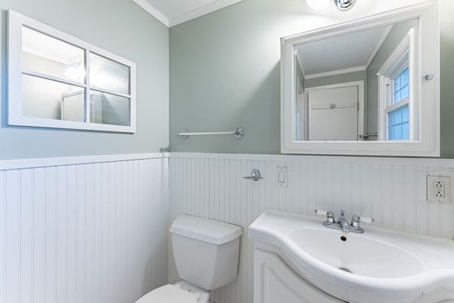 3S240 Burr Oak Drive, Glen Ellyn, IL 60137