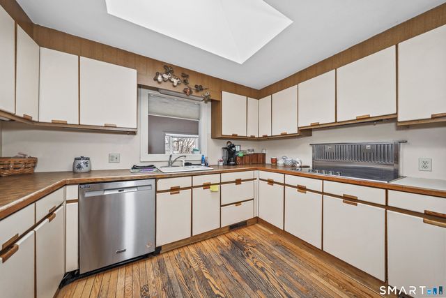 79 Slab Meadow Road, Morris, CT 06763