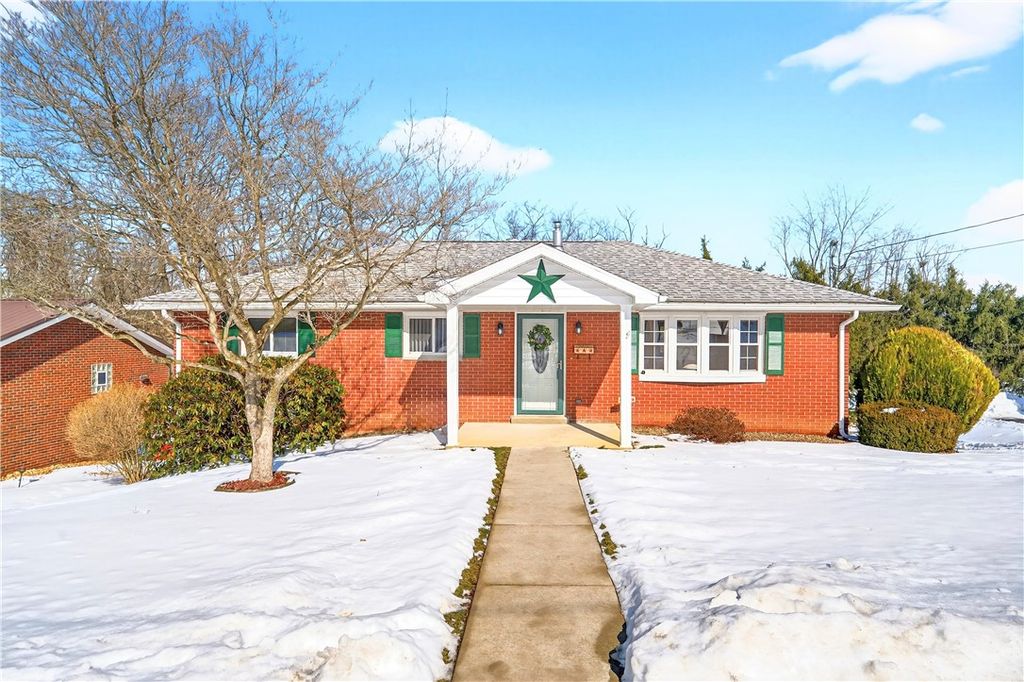 800 Parker Ave, Scottdale, PA 15683