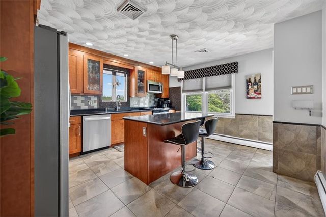 23 Park Street, North Providence, RI 02904