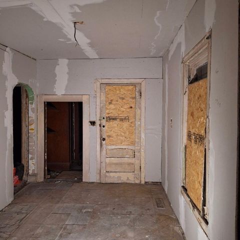 1295 W 16th Avenue, Gary, IN 46407