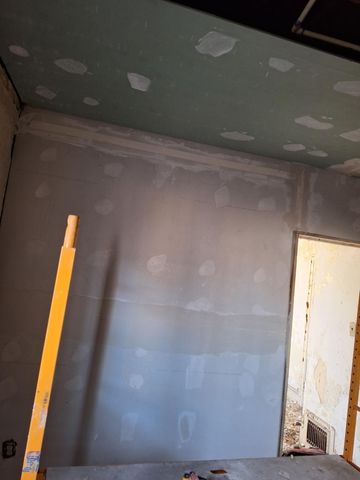 1295 W 16th Avenue, Gary, IN 46407