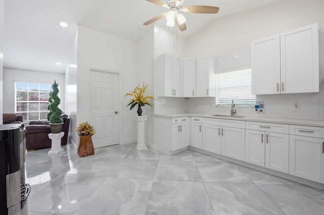 7903 Burlwood Lane, Lake Worth, FL 33467