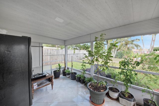 7903 Burlwood Lane, Lake Worth, FL 33467