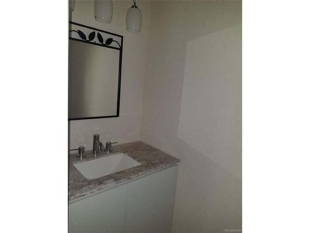 11853 E Cornell Cir, Aurora, CO 80014