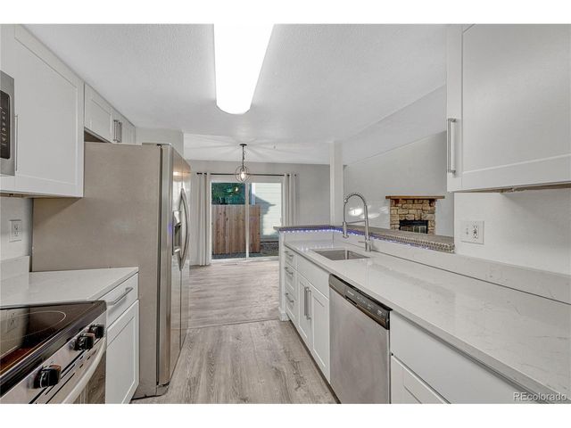 11853 E Cornell Cir, Aurora, CO 80014