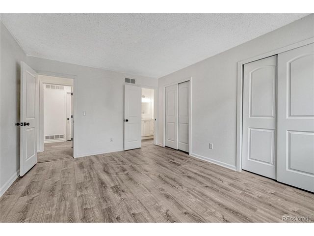 11853 E Cornell Cir, Aurora, CO 80014