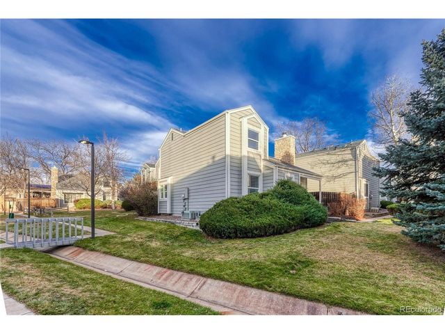 11853 E Cornell Cir, Aurora, CO 80014