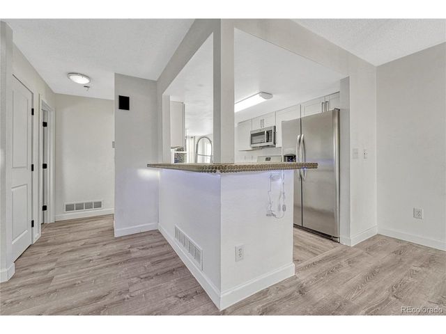 11853 E Cornell Cir, Aurora, CO 80014