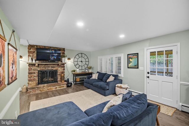 9105 EWELL ST, Manassas, VA 20110