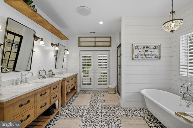 9105 EWELL ST, Manassas, VA 20110