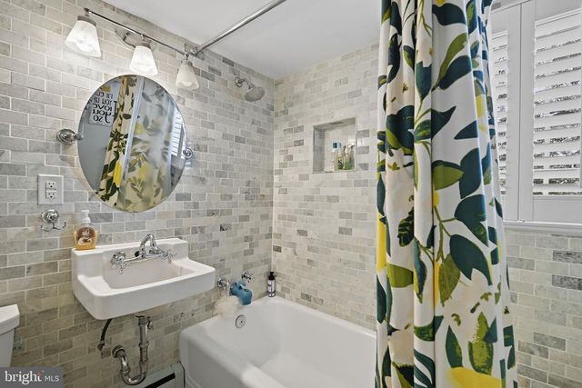 9105 EWELL ST, Manassas, VA 20110