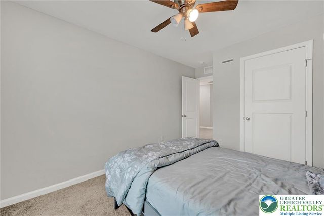 264 Winding Road, Forks Twp, PA 18040