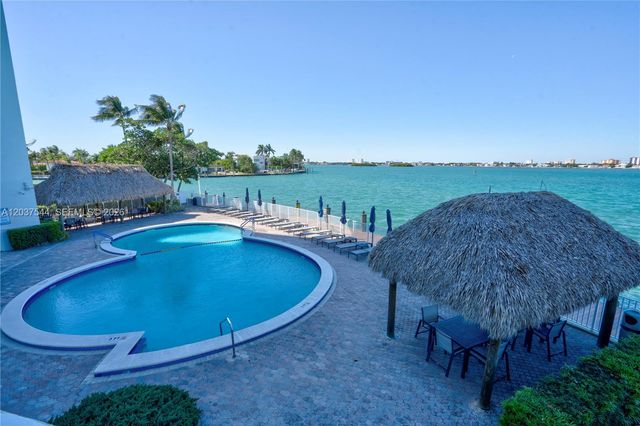 10350 W Bay Harbor Drive 4T, Bay Harbor Islands, FL 33154