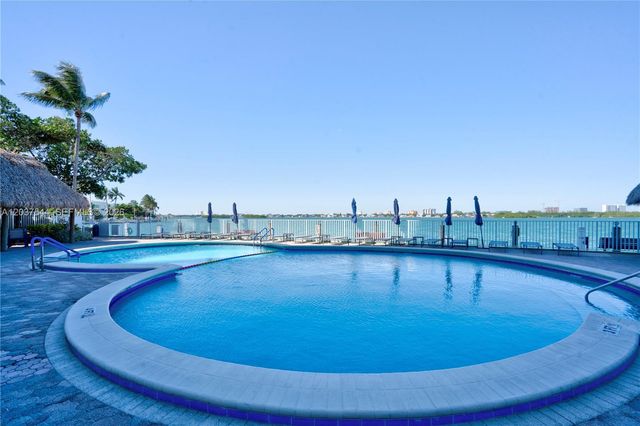 10350 W Bay Harbor Drive 4T, Bay Harbor Islands, FL 33154