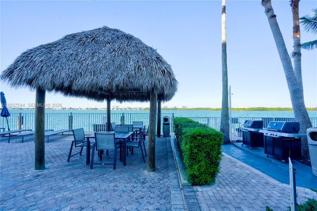 10350 W Bay Harbor Drive 4T, Bay Harbor Islands, FL 33154