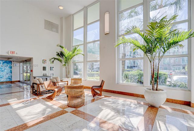 10350 W Bay Harbor Drive 4T, Bay Harbor Islands, FL 33154