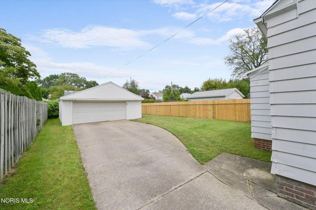 1394 Wildwood Road, Toledo, OH 43614