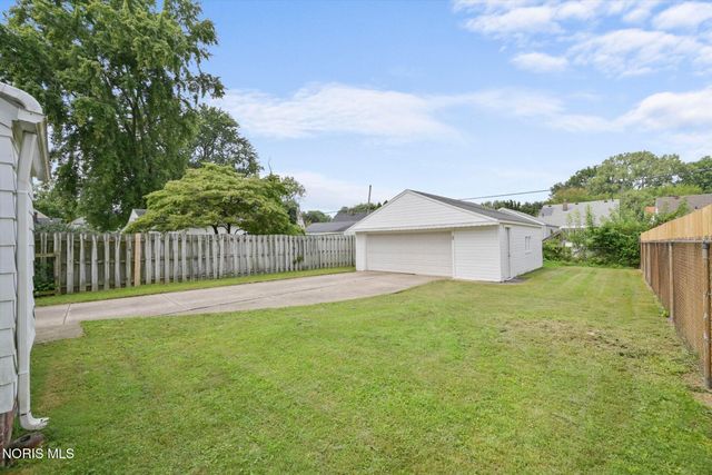 1394 Wildwood Road, Toledo, OH 43614