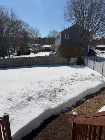 2 Sachem Road, Peabody, MA 01960