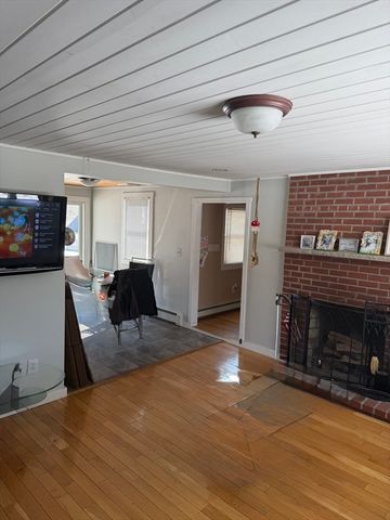2 Sachem Road, Peabody, MA 01960