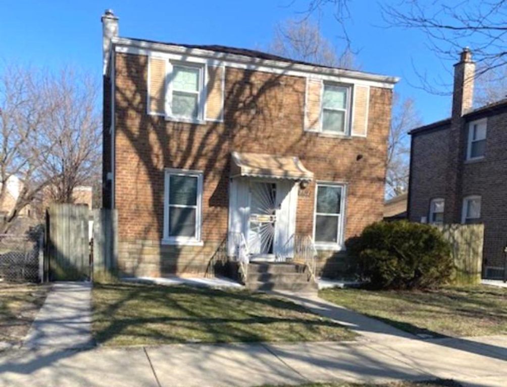 7351 S Whipple Street, Chicago, IL 60629