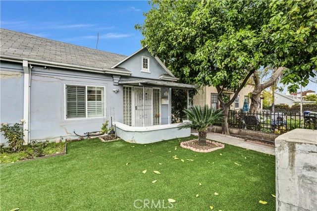 406 N Rampart Boulevard, Los Angeles, CA 90026