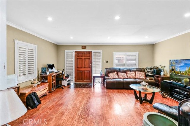 406 N Rampart Boulevard, Los Angeles, CA 90026