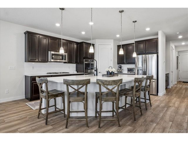 9555 Williamsburg St, Littleton, CO 80125