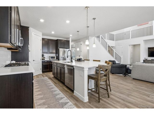 9555 Williamsburg St, Littleton, CO 80125