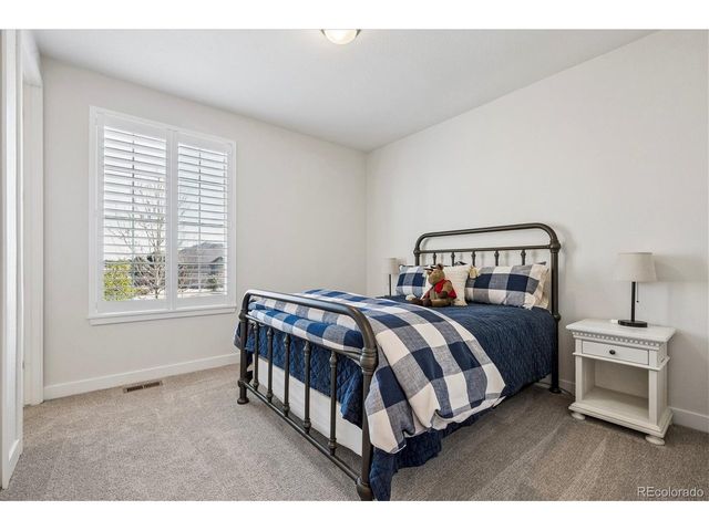 9555 Williamsburg St, Littleton, CO 80125