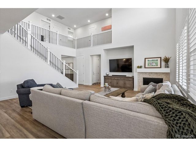 9555 Williamsburg St, Littleton, CO 80125