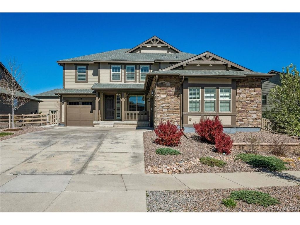 9555 Williamsburg St, Littleton, CO 80125