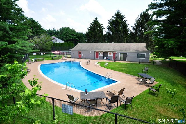 305 Mill Pond Drive 305, South Windsor, CT 06074