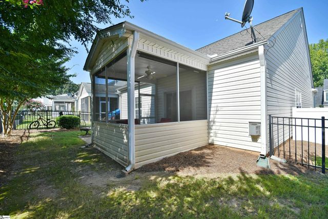 120 Ledgewood Way, Easley, SC 29642