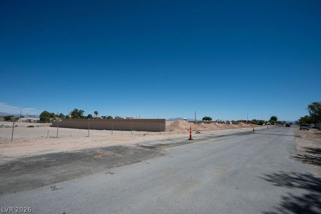 Pamalyn, Las Vegas, NV 89118