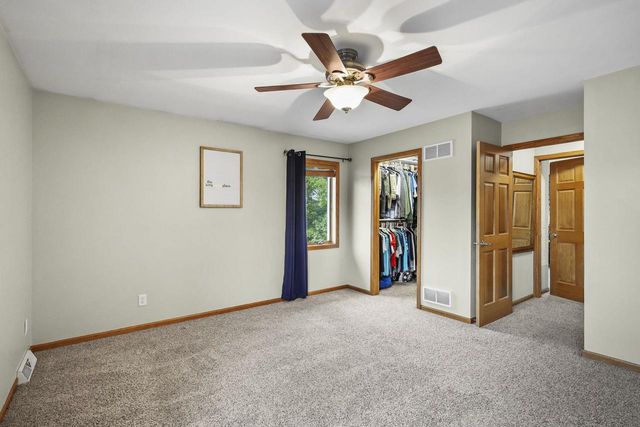 749 Westlawn Drive, Cottage Grove, WI 53527