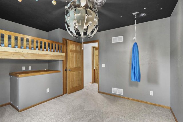 749 Westlawn Drive, Cottage Grove, WI 53527