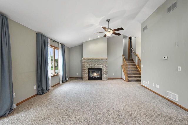 749 Westlawn Drive, Cottage Grove, WI 53527