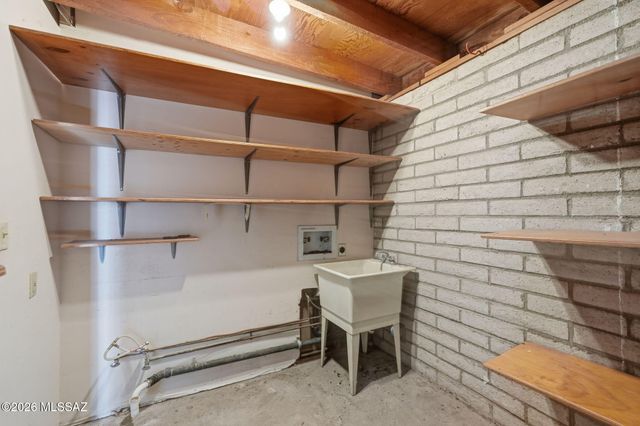 3331 N Camino Los Brazos, Tucson, AZ 85750